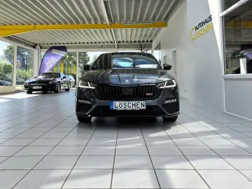 Octavia Limo RS Plus 4x4 Standheizung Canton