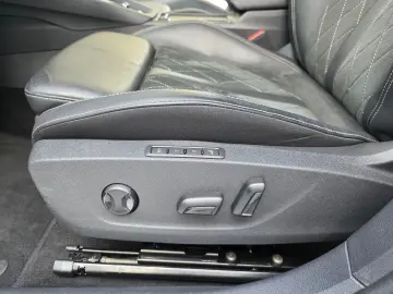 Octavia Limo RS Plus 4x4 Standheizung Canton