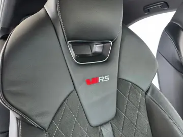 Octavia Limo RS Plus 4x4 Standheizung Canton