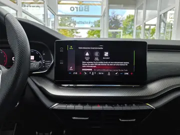 Octavia Limo RS Plus 4x4 Standheizung Canton
