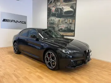 Giulia Veloce Q4 Allrad Leder 3D-Navi Premium
