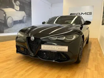Giulia Veloce Q4 Allrad Leder 3D-Navi Premium