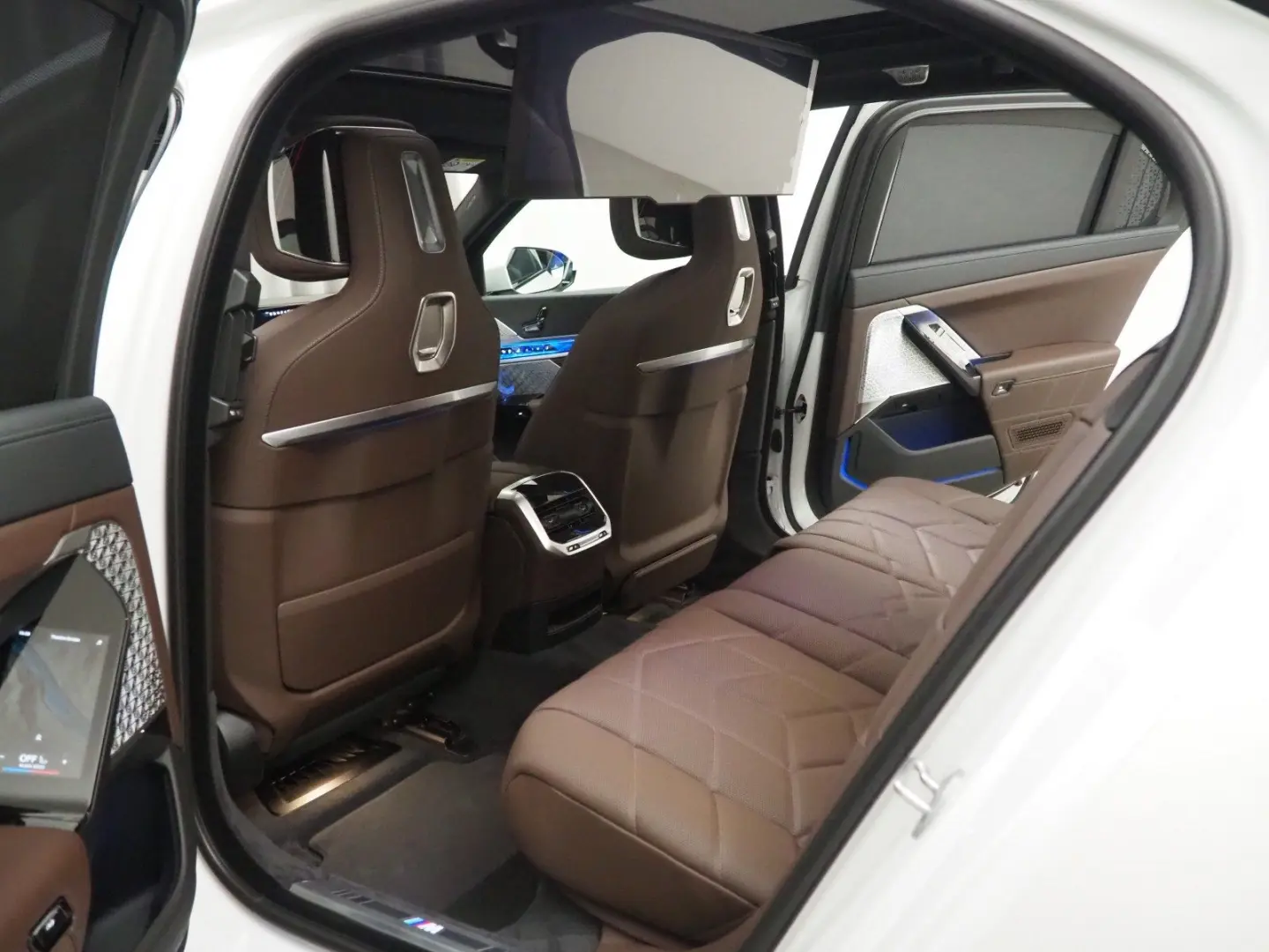 740d xDrive Limousine M-Sport UPE €163870