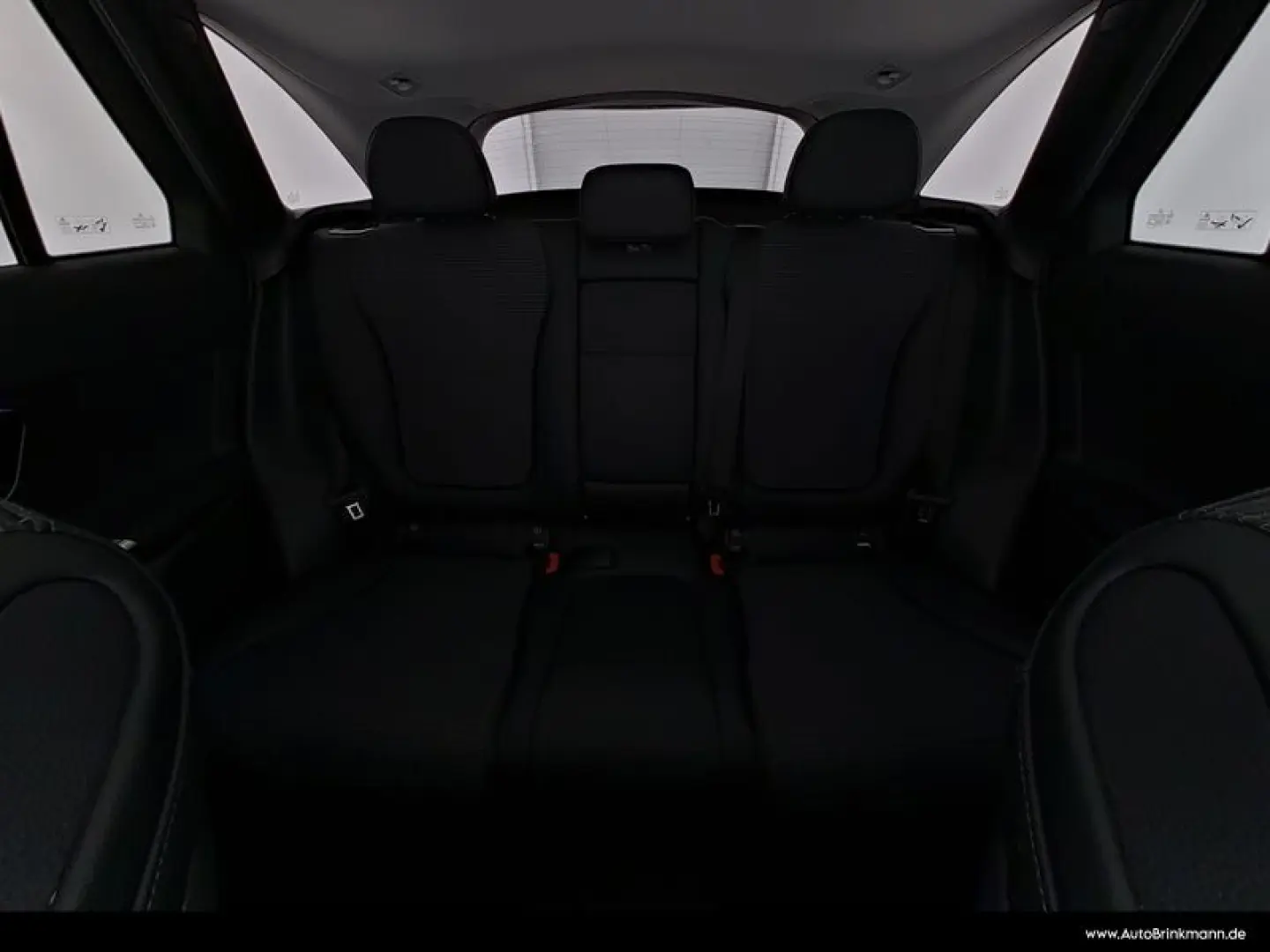 GLC 200 4MATIC ADVANCED+/PANO-SHD/KAMERA/AHKLED