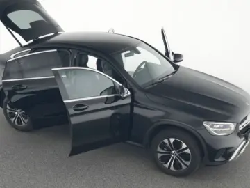 GLC 300 de 4Matic COUPE LEDER WIEDE LED KAM LEDE