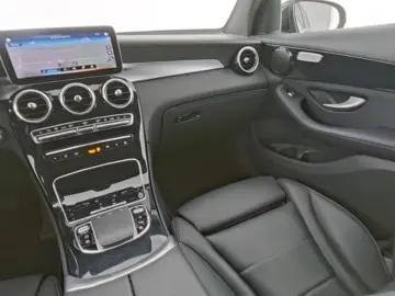 GLC 300 de 4Matic COUPE LEDER WIEDE LED KAM LEDE