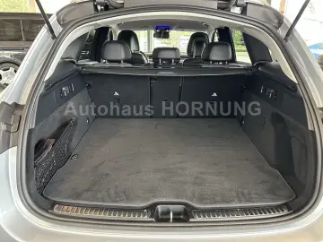 GLC 200 4M LED KAMERA EASY-P MEMORY CARPLAY MBUX