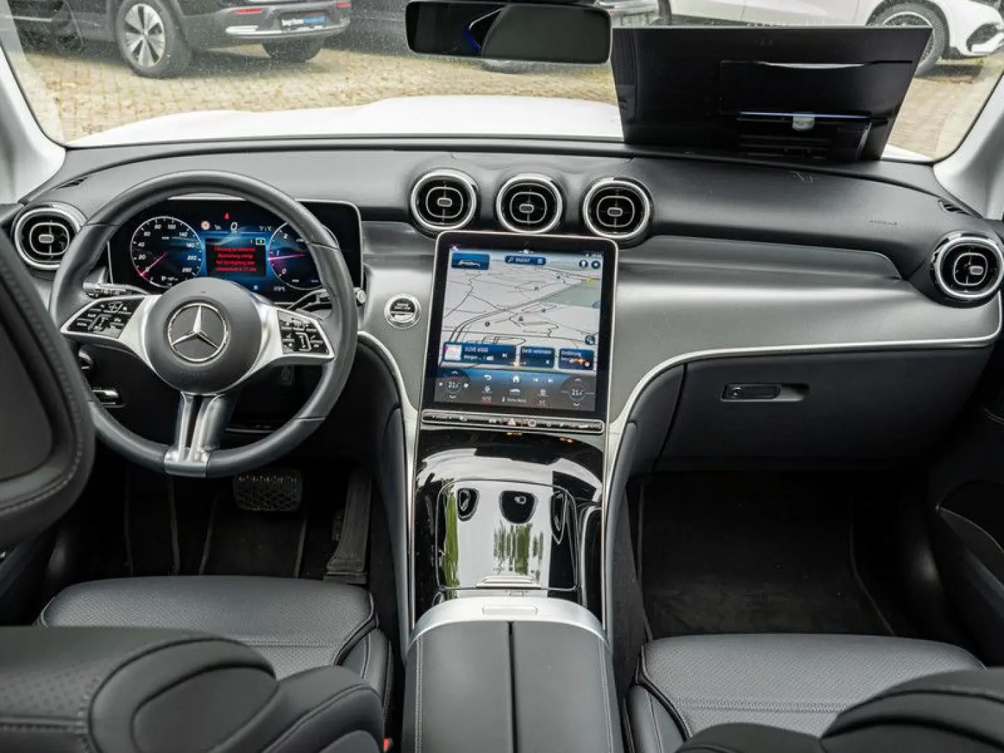 GLC 220 d 4M Avantgarde/LED/Cam/Pano/AHK/Memo/18