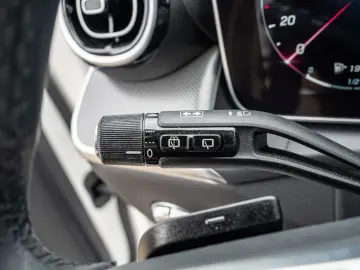 GLC 220 d 4M Avantgarde/LED/Cam/Pano/AHK/Memo/18