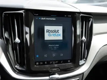 XC60 B4 R-Design SHZ NAVI W-LAN FACEL. LED 360°