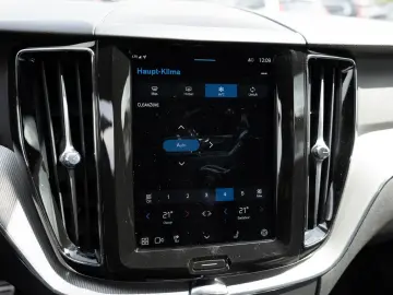 XC60 B4 R-Design SHZ NAVI W-LAN FACEL. LED 360°