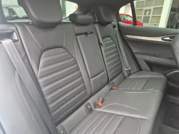 Alfa Romeo Stelvio Veloce 2.0 Turbo*Pano*Navi*Le