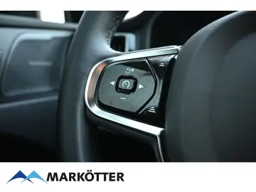 XC60 T8 Recharge Plus Dark AWD/ACC/360°/S-Dach