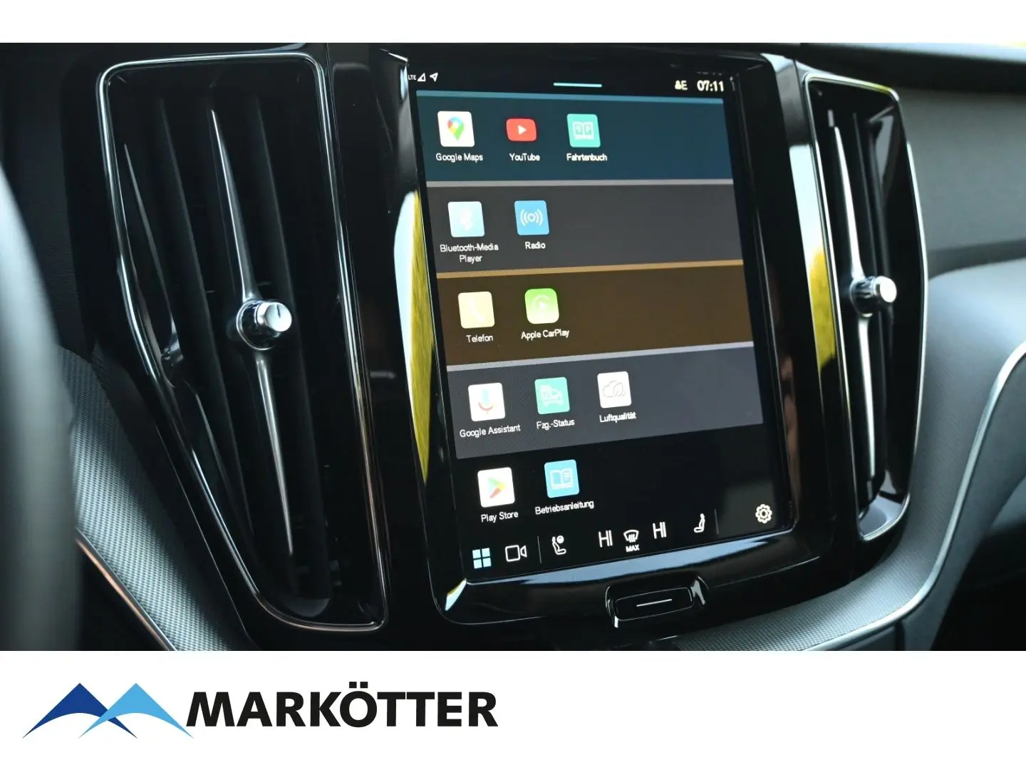 XC60 T8 Recharge Plus Dark AWD/ACC/360°/S-Dach