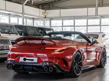 Mercedes-Benz SL 63 AMG 750 BRABUS ROADSTER CARBON