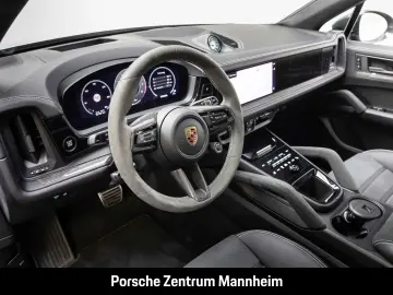 Cayenne GTS Carbon Design Paket AHK HA-Lenkung S