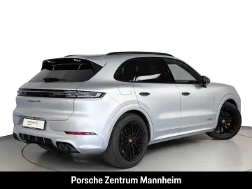 Cayenne GTS Carbon Design Paket AHK HA-Lenkung S