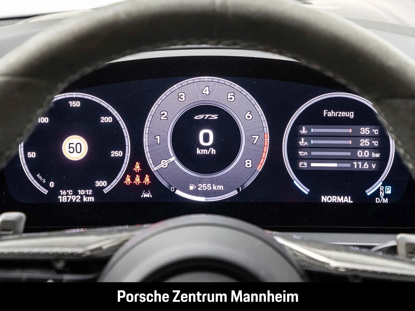 Cayenne GTS Carbon Design Paket AHK HA-Lenkung S