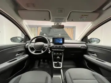 DACIA JOGGER 7 locuri / GPL / echipare EXPRESSION