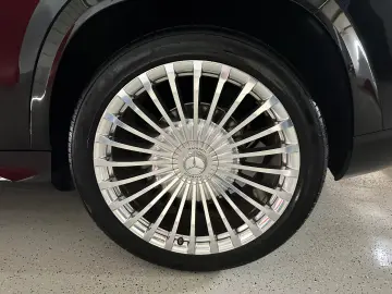 Mercedes-Maybach GLS 600