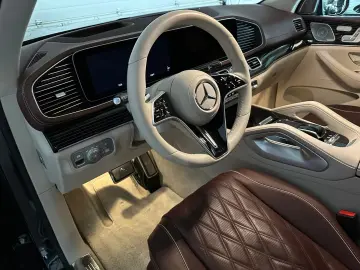 Mercedes-Maybach GLS 600