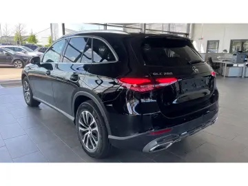 GLC 200 4Matic Navi Leder LED El.Heckklappe Spur