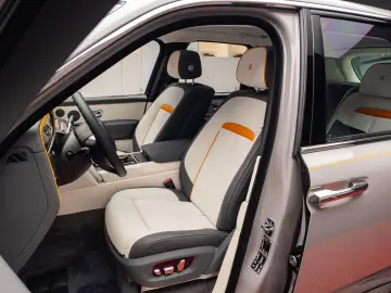 Rolls Royce Cullinan Facelift 2025