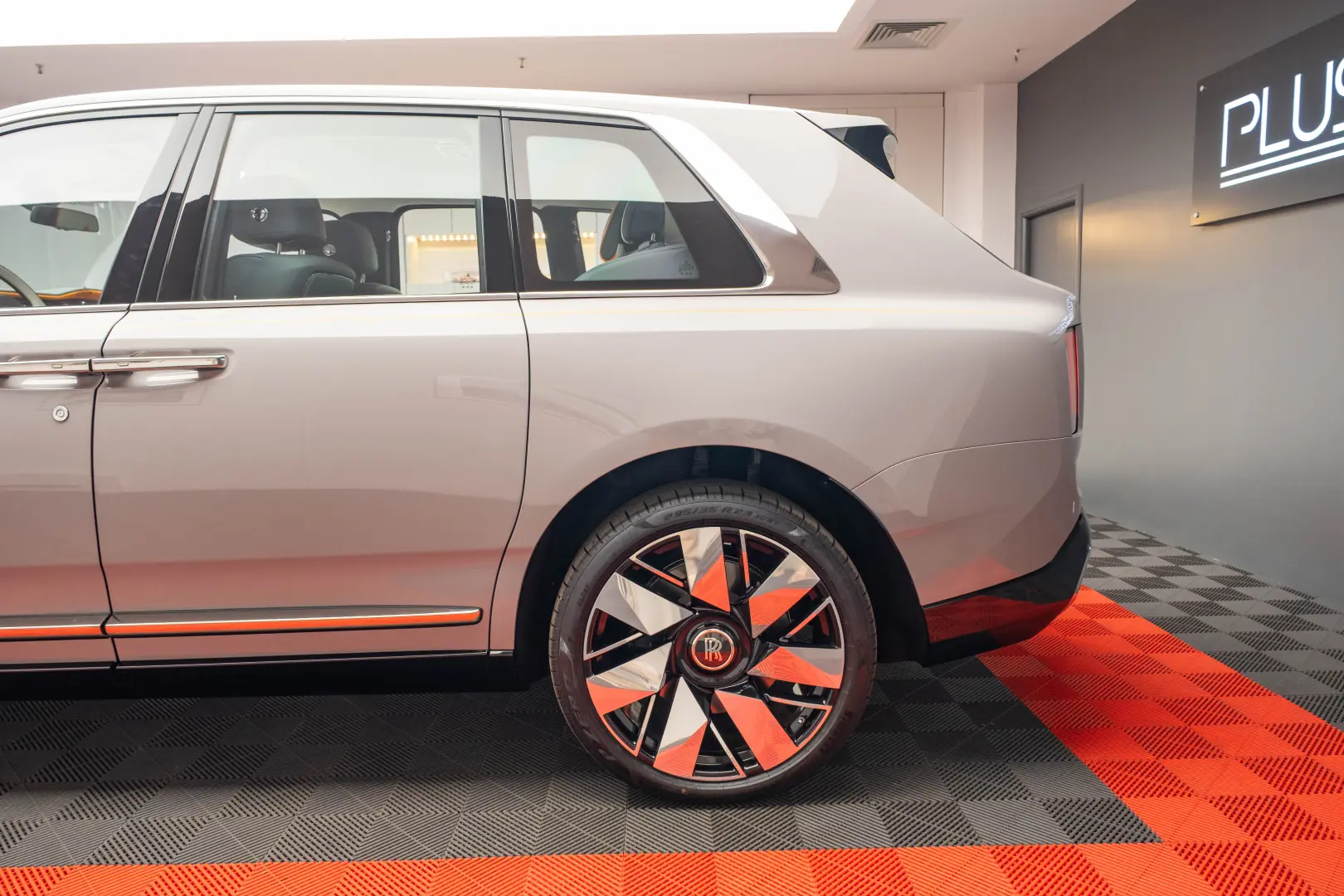 Rolls Royce Cullinan Facelift 2025