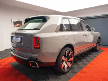 Rolls Royce Cullinan Facelift 2025