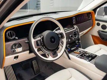 Rolls Royce Cullinan Facelift 2025