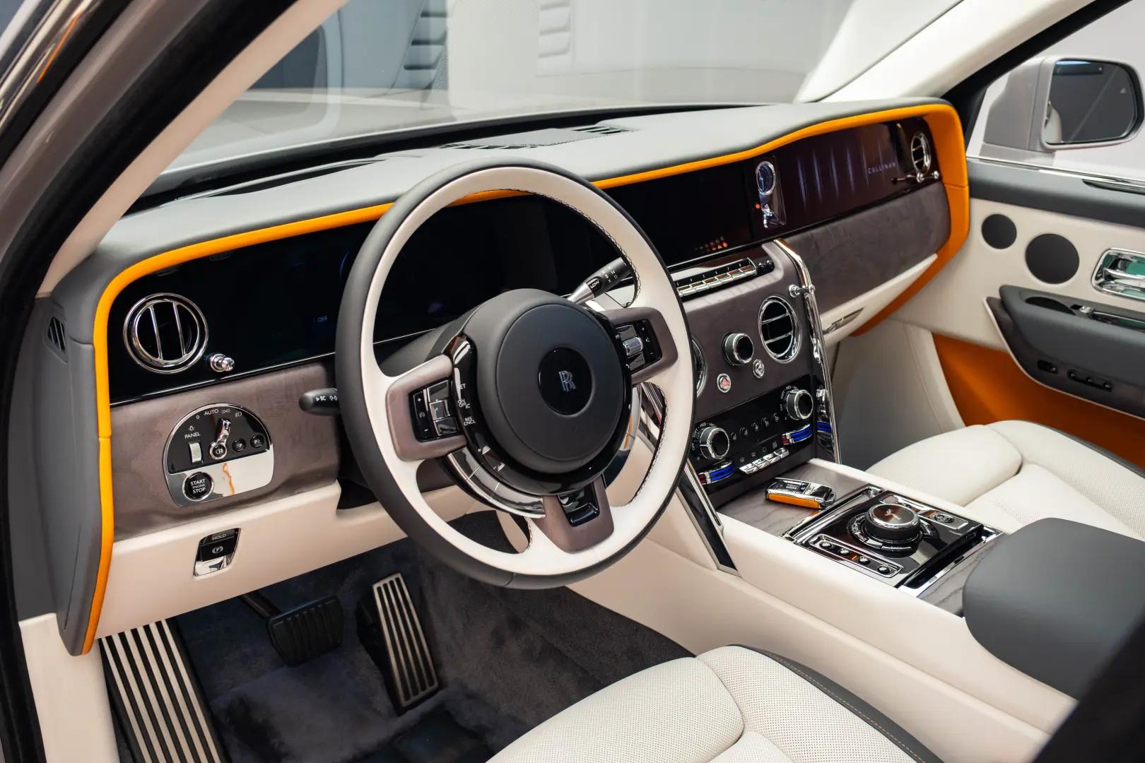 Rolls Royce Cullinan Facelift 2025