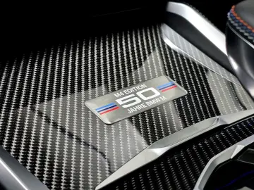M4 Competition *EDITION 50* Carbon Schalensitze