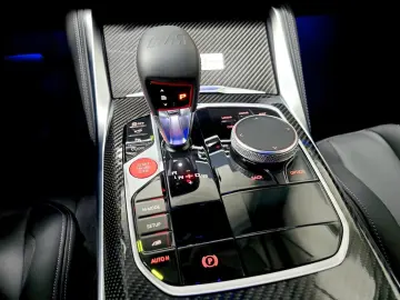 M4 Competition *EDITION 50* Carbon Schalensitze