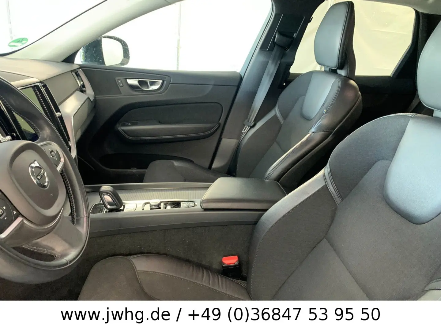 XC60 AWD LED 18