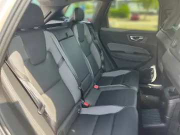 XC60 T8 Hybrid AWD Plus Dark *NAVI*360°KA*Harman