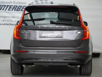 XC90 T8 Ultra Dark Recharge Plug-In Hybrid AWD