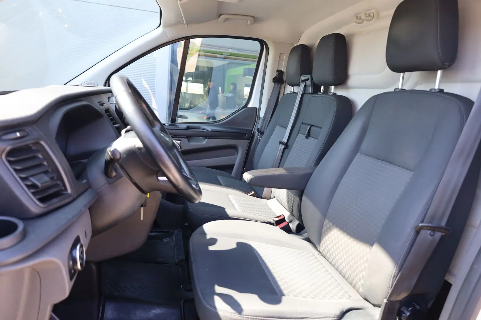 FORD TRANSIT CUSTOM L2H2