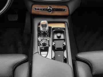 XC90 Inscription AWD B5 Diesel EU6d StandHZG AHK