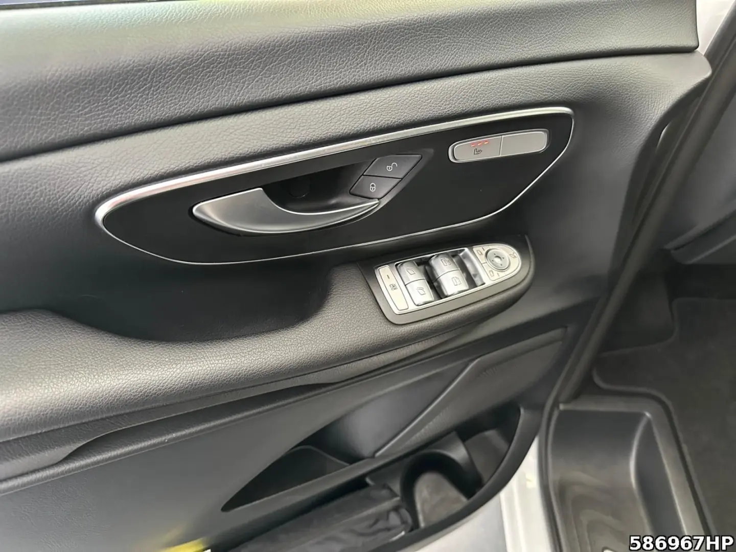 V 220 d EDITION Lang Distronic Leder Tischpaket