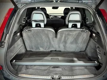 XC90*R-DESIGN*AWD*LED*7SITZER*BLIS*1.HAND*