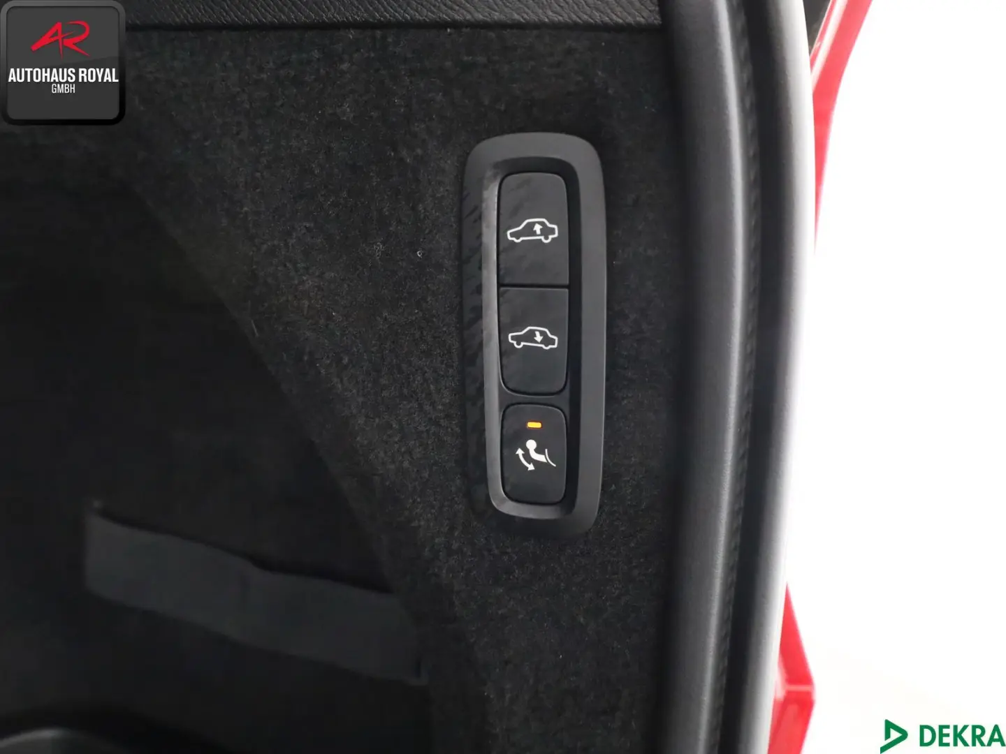 XC 90 T8 AWD RECHARGE R DESIGN 7 SITZE FOUR-C,SH