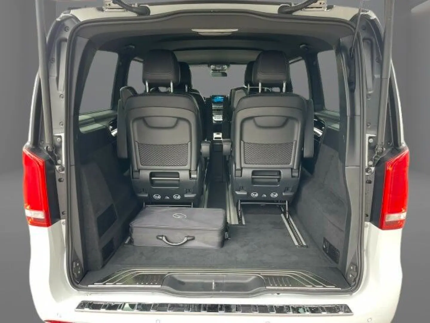 V 300 lang EQV +Avantgarde+AMG+MBUX+360