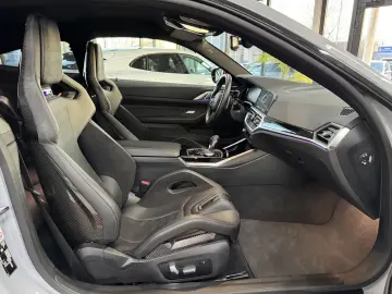 M4 Competition Carbon Schalensitze