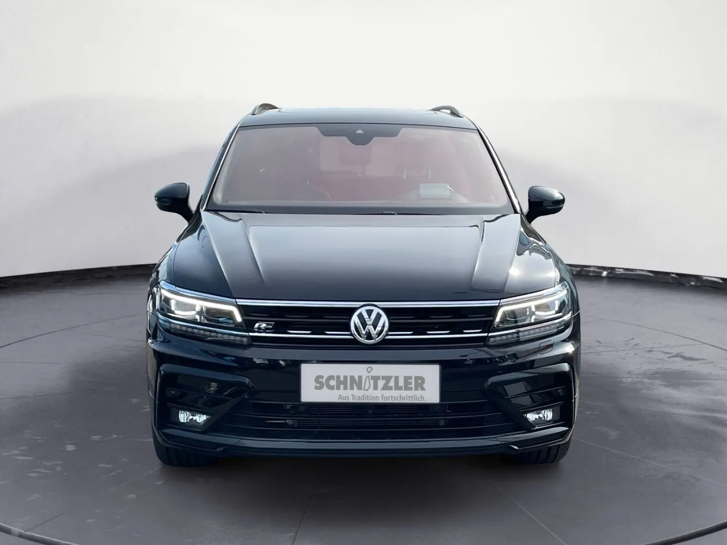 Tiguan R-Line Black Style 2.0 TSI LED/NAVI/STHZ/