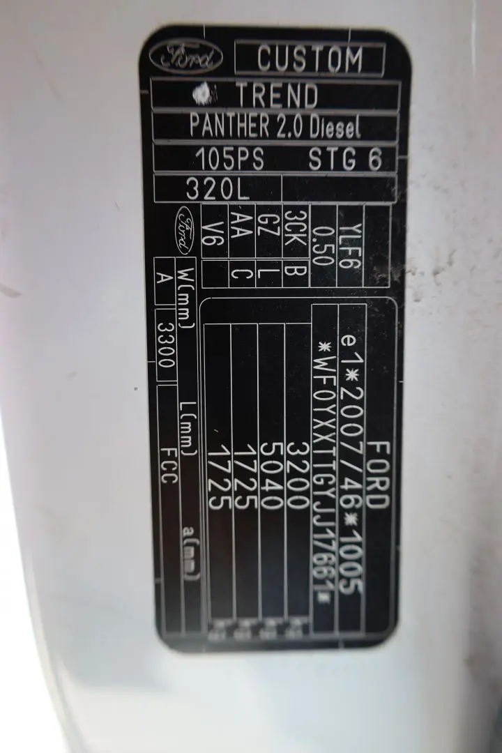 FORD TRANSIT CUSTOM L2H1 2.0D