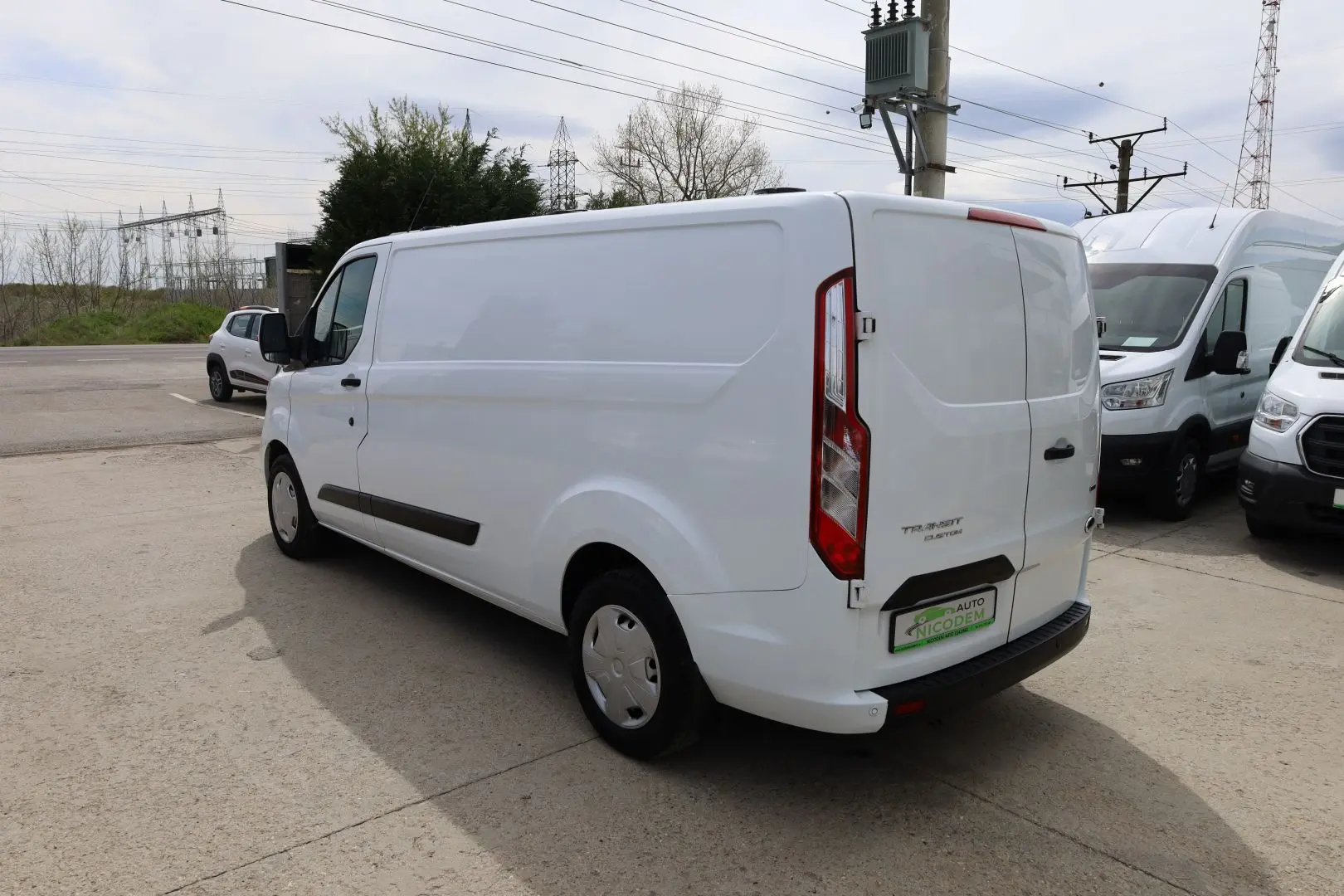 FORD TRANSIT CUSTOM L2H1 2.0D