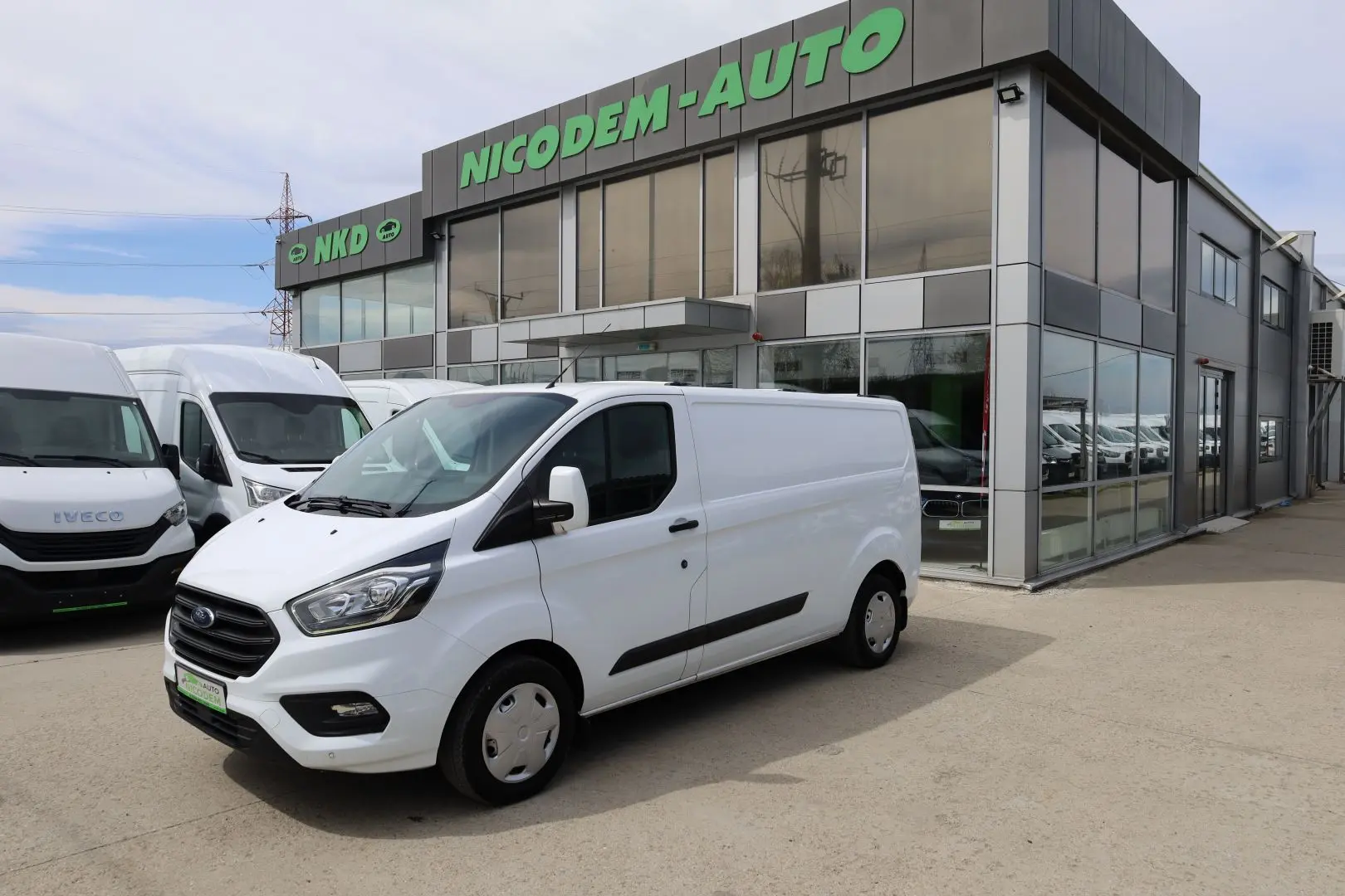 FORD TRANSIT CUSTOM L2H1 2.0D