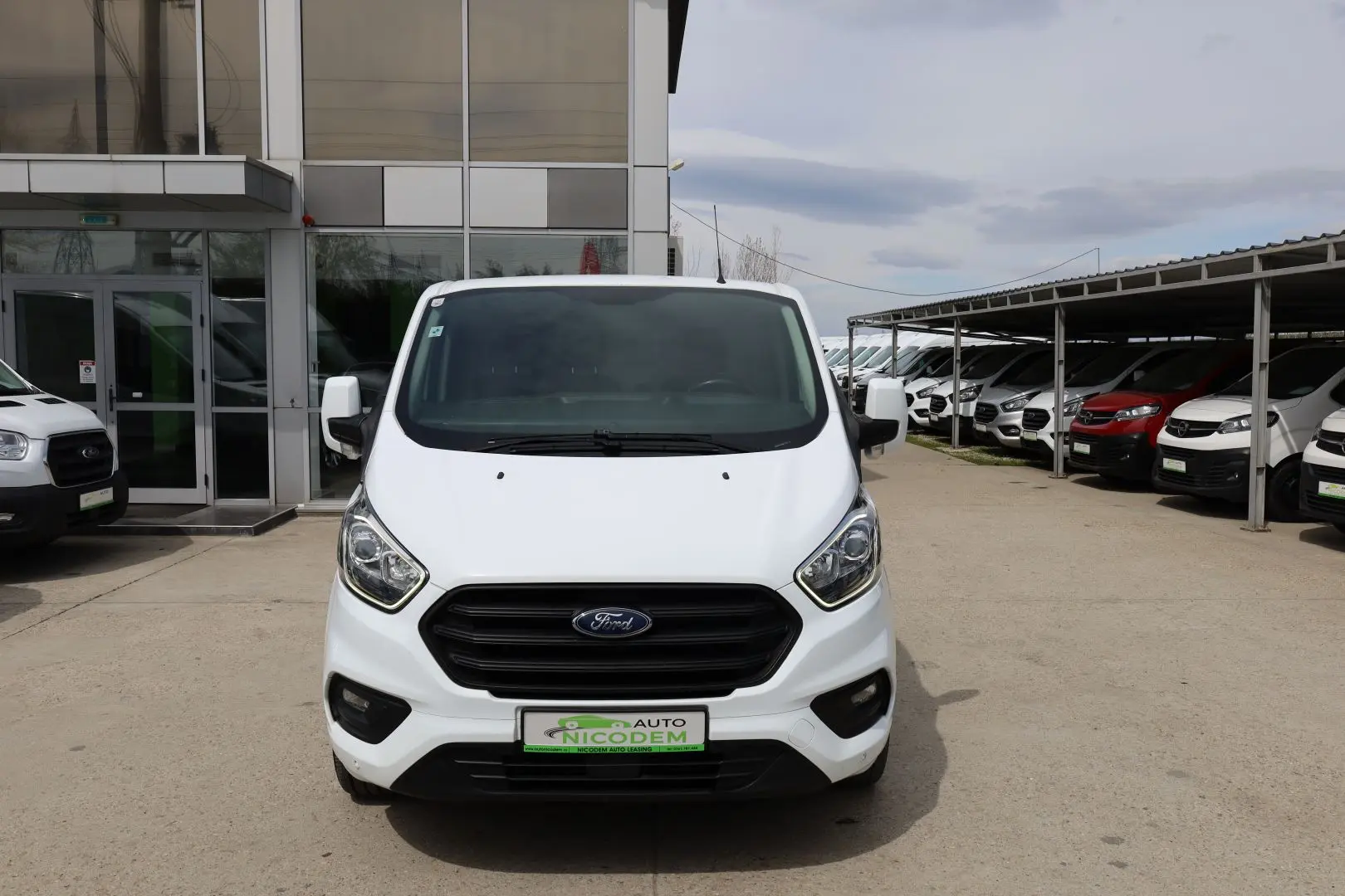 FORD TRANSIT CUSTOM L2H1 2.0D