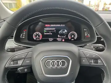 Audi Q8 50 TDI quat