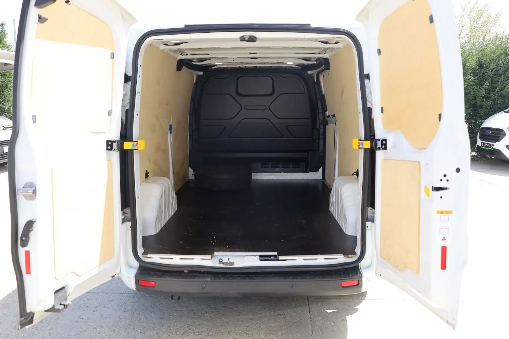 FORD TRANSIT CUSTOM L2H1 MILD-HIBRID ECO MHEV
